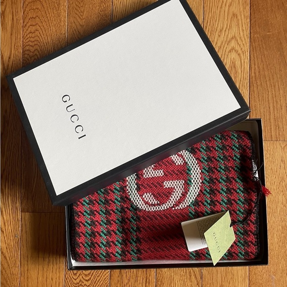 GucciUnisex Gucci Wool Scarf